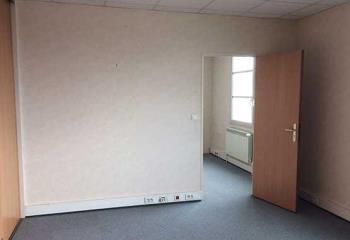 Location bureaux - Proche centre-ville, RN31, RN2 et A1  à Soissons - 02200