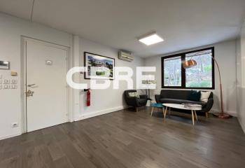 Bureau à louer à - Proche Place Bermond - Accès A8  à Sophia Antipolis - 06560