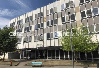 Location bureaux - Quartier universitaire, proche tram et campus  à Strasbourg - 67000
