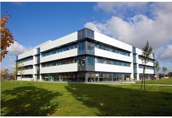 Location bureaux - Secteur Basso Cambo, proche rocade Arc-en-Ciel  à Toulouse - 31000