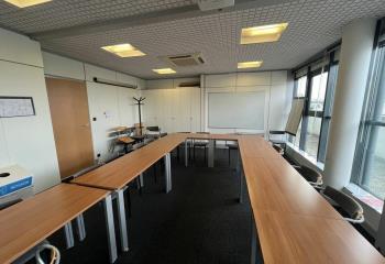 Bureaux à louer hyper centre - Proche bus, tramway et gare  à Tours - 37000