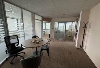 Location bureaux Nord - Proche D910, A10 et échangeurs