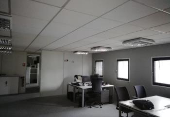 Bureau à louer place Jean Jaurès  à Tours - 37000