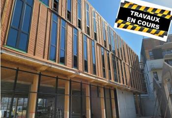 Location bureaux centre - Proche future ligne 2 de tram et gare  à Tours - 37000