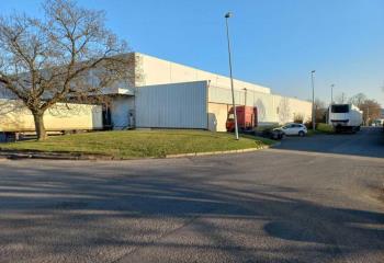 Location bureau Tremblay-en-France (93290) - 5068 m²  à Tremblay-en-France - 93290