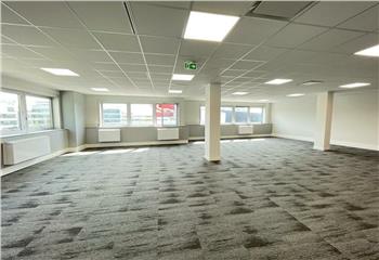 Location bureaux - Proximité aéroport Roissy CDG  à Tremblay-en-France - 93290