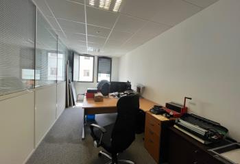 Location de bureaux - proche gare  à Trignac - 44570