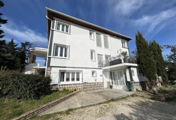 Location bureaux - Proche A42 et périphérique Laurent Bonnevay