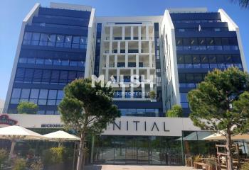 Location bureaux Grand Parilly - Proche Métro D et Tram T4  à Vénissieux - 69200