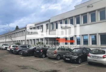 Location bureaux - Proche périphérique, A7, A43 et transports  à Vénissieux - 69200