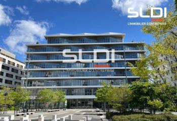 Location bureaux - Proche Tram Alfred de Vigny et Métro D  à Vénissieux - 69200