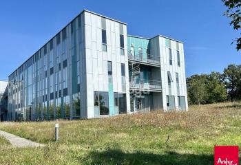 Location bureaux - Proche Rennes, accès Rennes-Angers  à Vern-sur-Seiche - 35770