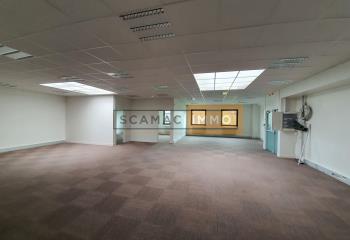 Location bureaux - Proche A10, N118 et RER B  à Villebon-sur-Yvette - 91140