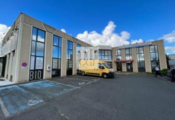 Bureaux à louer à 5 min en voiture de la gare de Villefranche sur Saône  à Villefranche-sur-Saône - 69400