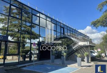 Location bureau - Proche axes routiers et transports  à Villeneuve-Loubet - 06270