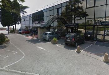 Location bureau - Proche RN7 et A8  à Villeneuve-Loubet - 06270