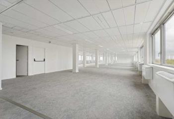 Location bureau Villepinte (93420) - 4582 m²  à Villepinte - 93420