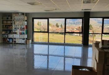 Location bureaux - Proche sortie autoroute Champfeuille