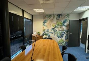 Location bureau - Proche sortie autoroute