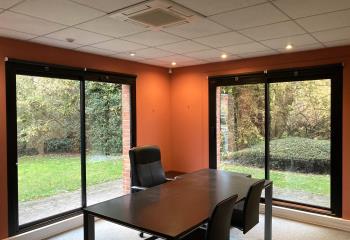 Location bureaux - Proche rocade Nord-ouest et bus