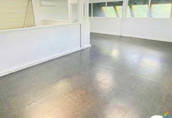 Location de bureaux à - Proche zone commerciale et A22  à Wasquehal - 59290