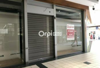 Location local commercial Abrest (03200) - 335 m²  à Abrest - 03200