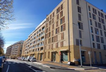 Location local commercial Aix-en-Provence (13100) - 232 m²  à Aix-en-Provence - 13100