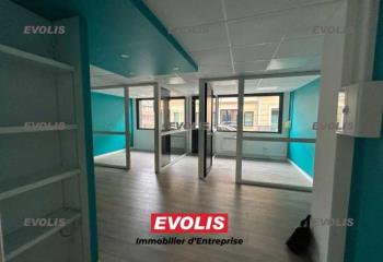 Local commercial à louer centre-ville - Parking privé