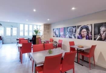 Location local commercial Auvers-sur-Oise (95430) - 200 m²  à Auvers-sur-Oise - 95430