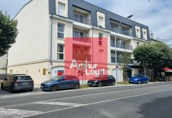 Location local commercial Avon (77210) - 172 m²  à Avon - 77210