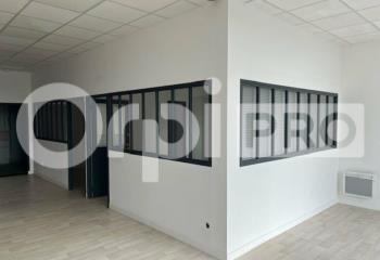 Location local commercial Aytré (17440) - 123 m²  à Aytré - 17440