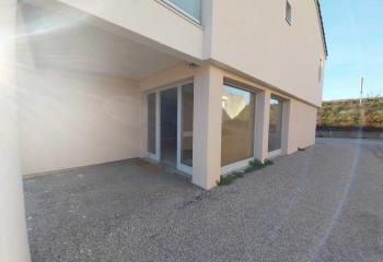Location local commercial Beauvoir-de-Marc (38440) - 60 m²  à Beauvoir-de-Marc - 38440