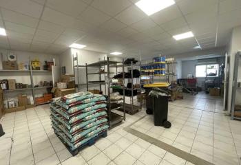 Location local commercial Biganos (33380) - 417 m²  à Biganos - 33380