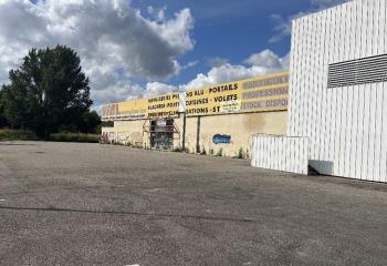 Location local commercial Bon-Encontre (47240) - 1970 m²  à Bon-Encontre - 47240