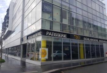 Local commercial à louer Bastide - Proche tram A  à Bordeaux - 33000