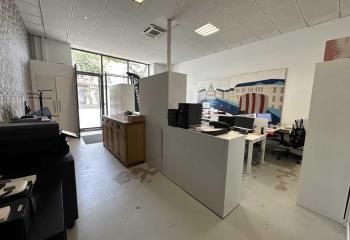 Location local commercial Bordeaux (33300) - 170 m²  à Bordeaux - 33000