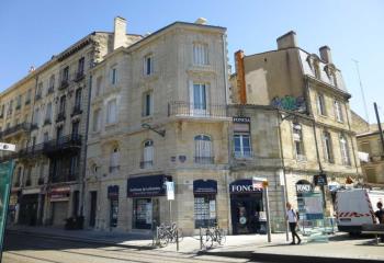 Location local commercial centre-ville - Tram B  à Bordeaux - 33000