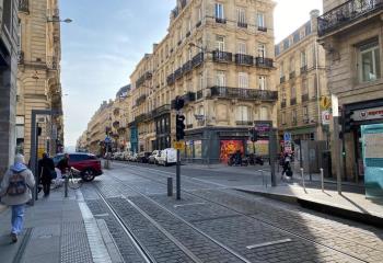 Location local commercial Bordeaux (33000) - 45 m²  à Bordeaux - 33000