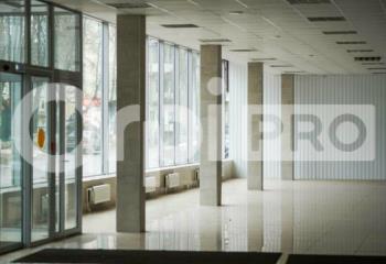 Location local commercial Bourg-en-Bresse (01000) - 375 m²  à Bourg-en-Bresse - 01000