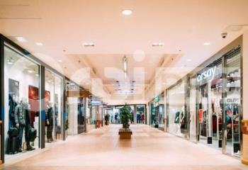 Location local commercial Bourg-en-Bresse (01000) - 71 m²  à Bourg-en-Bresse - 01000