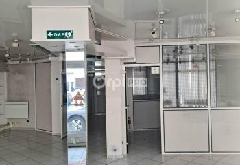 Location local commercial Châlons-en-Champagne (51000) - 136 m²  à Châlons-en-Champagne - 51000