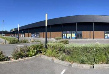 Location local commercial Champigny (51370) - 998 m²  à Champigny - 51370
