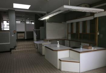 Location local commercial Château-Renault (37110) - 249 m²  à Château-Renault - 37110