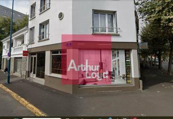 Location local commercial Clermont-Ferrand (63000) - 302 m²  à Clermont-Ferrand - 63000