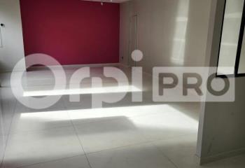 Location local commercial Compiègne (60200) - 60 m²  à Compiègne - 60200