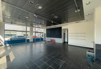 Location local commercial Compiègne (60200) - 320 m²  à Compiègne - 60200