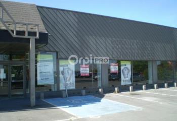 Location local commercial Cormontreuil (51350) - 950 m²  à Cormontreuil - 51350