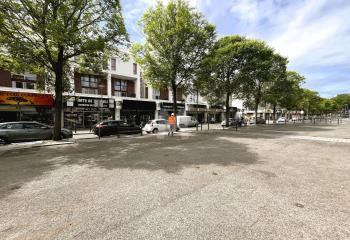 Local commercial à louer - Quartier du Canal  à Courcouronnes - 91080