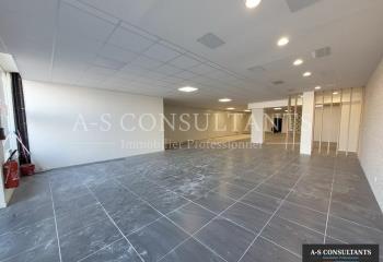 Location local commercial Davézieux (07430) - 275 m²  à Davézieux - 07430