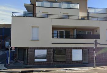 Local commercial à louer - Rue passante  à Déville-lès-Rouen - 76250